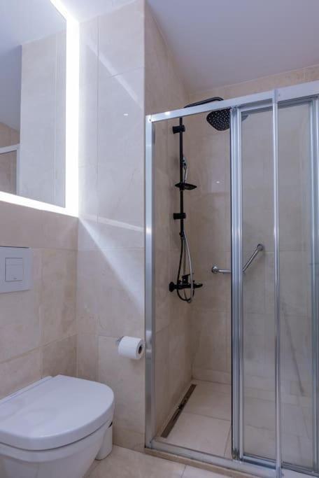 Golden Stones House Sea And Lake View Κωνσταντινούπολη Εξωτερικό φωτογραφία
