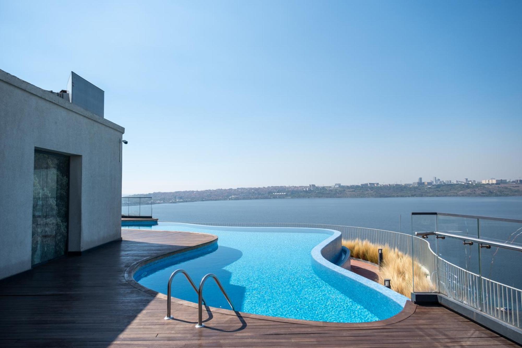 Golden Stones House Sea And Lake View Κωνσταντινούπολη Εξωτερικό φωτογραφία